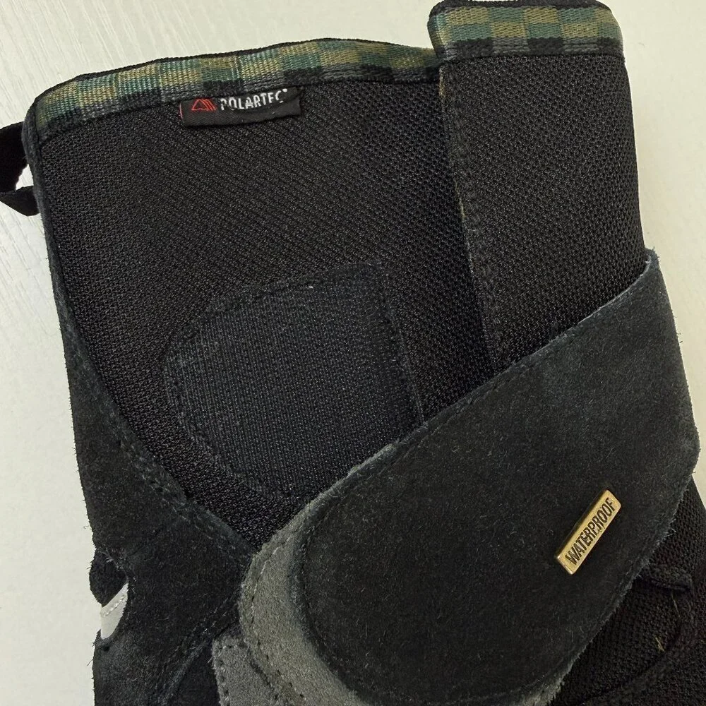 EUC Merrell Polar Tec Tundra Black Waterproof Youth Boots